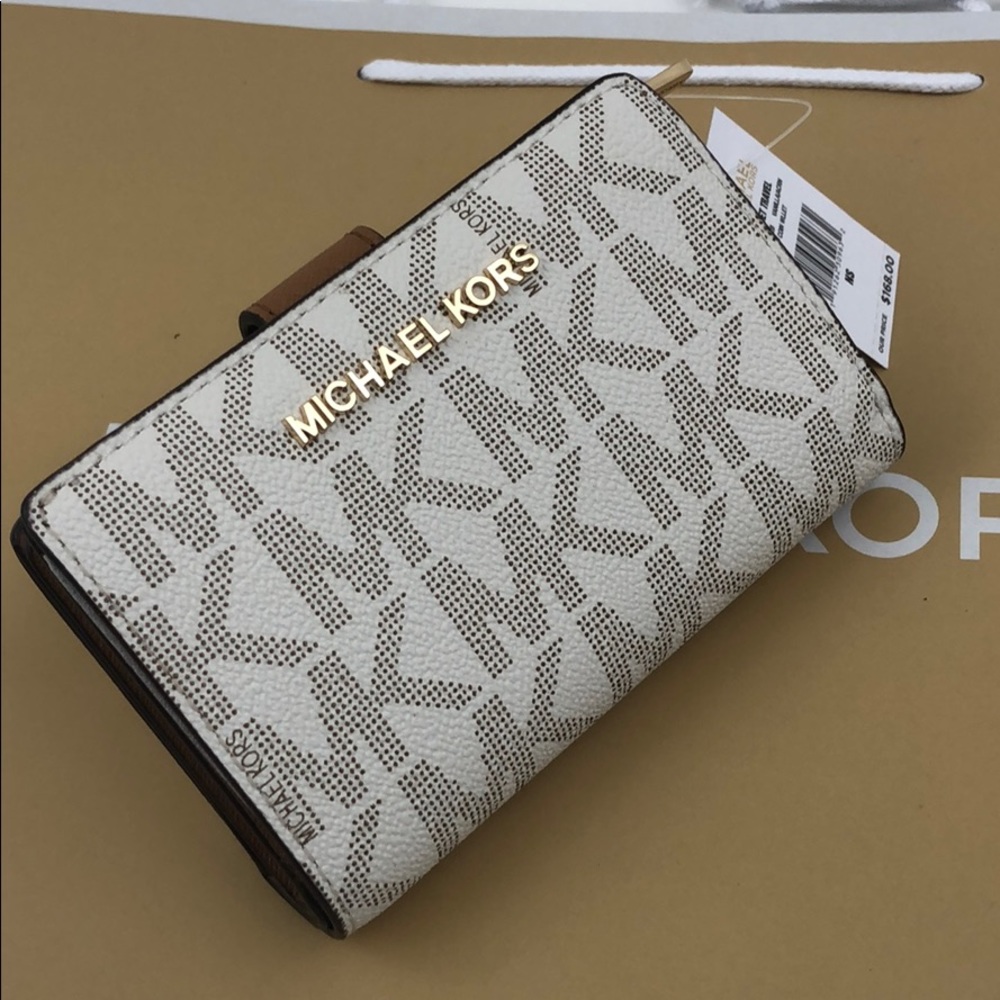 Michael Kors Signature PVC Vanilla Bifold Wallet